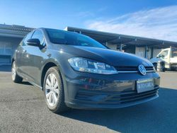 Grigio Usata 2017 VW Golf Sportsvan Trendline Monovolume | 10.399 € (Buon prezzo)