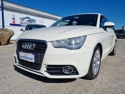 Bianco Usata 2012 Audi A1 Ambition Due volumi | 9800 € (Buon prezzo)