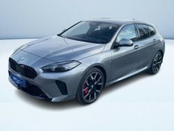 Grigio metallizzato Usata 2024 BMW 118 Comfort Edition Due volumi | 34.900 € (Buon prezzo)