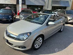 Grigio Usata 2009 Opel Astra Cabriolet Cosmo Cabrio | 5900 € (Cara)