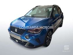 Blu zaffiro tetto nero Usata 2024 Seat Arona Black Edition SUV | 22.500 € (Molto cara)