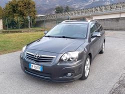 Grigio Usata 2007 Toyota Avensis Station wagon | 4500 € (Cara)