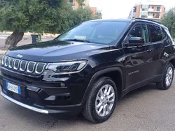 Nero Usata 2022 Jeep Compass Limited SUV | 21.900 € (Buon prezzo)