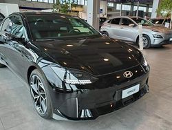 Nero metallizzato Usata 2023 Hyundai Ioniq 6 Tre volumi | 41.900 € (Buon prezzo)