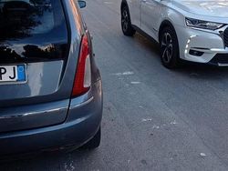 Grigio Usata 2009 Lancia Musa Monovolume | 3000 € (Buon prezzo)