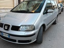 Grigio Usata 2001 Seat Alhambra Monovolume | 2000 €