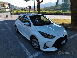 Usata 2022 Toyota Yaris Active Tre volumi | 15.000 € (Buon prezzo)