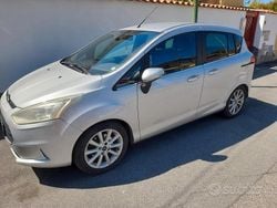 Grigio Usata 2015 Ford B-MAX Monovolume | 7000 € (Buon prezzo)