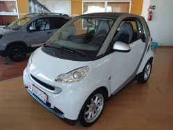 Bianco Usata 2010 Smart ForTwo Coupé Due volumi | 7500 € (Molto cara)