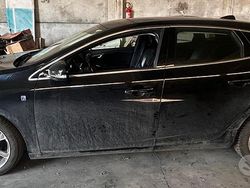 Nero Usata 2016 Volvo V40 Ocean Race Tre volumi | 4500 € (Super prezzo)