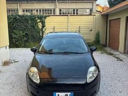 Usata 2006 Fiat Grande Punto Dynamic Due volumi | 1700 € (Buon prezzo)