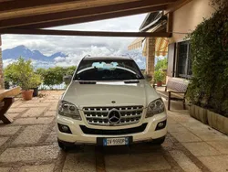 Usata 2009 Mercedes ML320 SUV | 12.000 € (Buon prezzo)