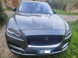 Grigio Usata 2018 Jaguar F-Pace Portfolio SUV | 22.000 € (Buon prezzo)
