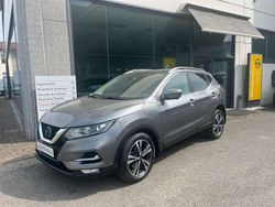 Grigio scuro met Usata 2019 Nissan Qashqai N-Connecta SUV | 15.950 € (Buon prezzo)