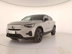 Grigio chiaro Usata 2021 Volvo XC40 SUV | 30.900 € (Molto cara)