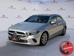 Gray Usata 2021 Mercedes A180 Premium Tre volumi | 18.900 € (Super prezzo)