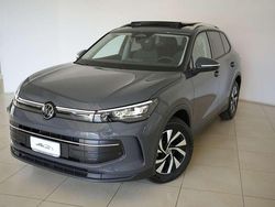 Dolphin grey metallizato Nuova 2025 VW Tiguan Edition SUV | 37.490 € (Ottimo prezzo)