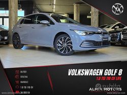 Grigio Usata 2021 VW Golf VIII Life Tre volumi | 21.990 € (Cara)