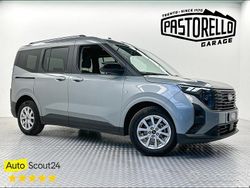 Grigio Usata 2024 Ford Tourneo Courier Titanium Monovolume | 20.800 € (Buon prezzo)