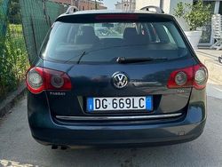 Usata 2007 VW Passat Station wagon | 2100 € (Buon prezzo)