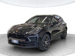 Nero Usata 2022 Porsche Macan SUV | 64.900 € (Cara)