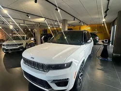 Nuova 2025 Jeep Grand Cherokee Summit SUV | 86.500 € (Buon prezzo)