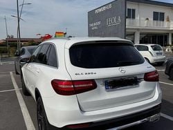 Bianco Usata 2018 Mercedes 220 Station wagon | 22.900 €
