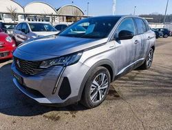 Grigio Usata 2023 Peugeot 3008 Allure SUV | 31.900 €