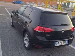 Usata 2015 VW Golf VII Comfortline Tre volumi | 6300 € (Ottimo prezzo)