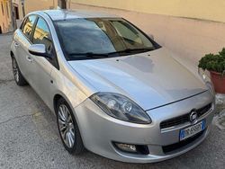 Argento Usata 2008 Fiat Bravo Emotion Due volumi | 3000 € (Cara)