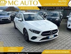 Bianco Nuova 2025 Mercedes A180 Business Tre volumi | 32.999 € (Buon prezzo)