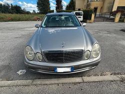 Grigio Usata 2006 Mercedes E280 Tre volumi | 2900 €