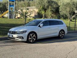 Usata 2020 VW Passat Business Station wagon | 20.000 € (Molto cara)