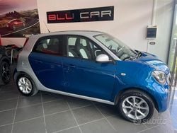 Blu/azzurro Usata 2015 Smart ForFour Passion Due volumi | 8990 € (Buon prezzo)