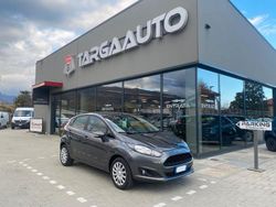 Giallo Usata 2016 Ford Fiesta Business Edition Tre volumi | 10.900 € (Molto cara)