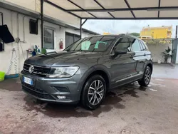 Grigio Usata 2020 VW Tiguan Sport SUV | 22.990 € (Super prezzo)