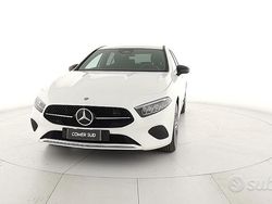 Bianco Usata 2023 Mercedes A250 Advanced Tre volumi | 32.900 € (Cara)