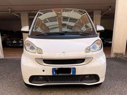 Bianco Usata 2012 Smart ForTwo Coupé Pure Due volumi | 4500 € (Buon prezzo)