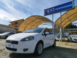 Bianco Usata 2008 Fiat Grande Punto Due volumi | 3200 € (Buon prezzo)
