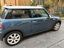 Blu Usata 2009 Mini Cooper S Due volumi | 7600 € (Buon prezzo)