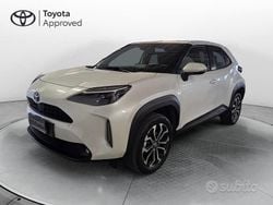 Bianco perlato Usata 2021 Toyota Yaris Cross Trend SUV | 19.150 € (Buon prezzo)