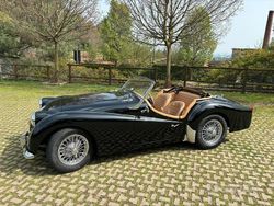 Nero Usata 1960 Triumph TR3 Cabrio | 33.800 €