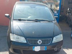 Nero Usata 2009 Fiat Idea Monovolume | 2900 € (Buon prezzo)