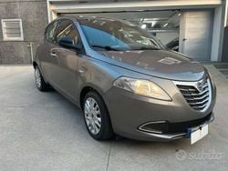 Grigio Usata 2013 Lancia Ypsilon Silver Due volumi | 5000 € (Buon prezzo)