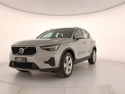 Argento Usata 2022 Volvo XC40 Core SUV | 26.900 € (Super prezzo)