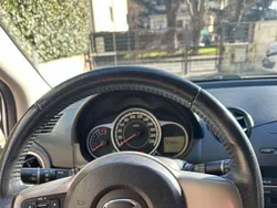 Bianco Usata 2011 Mazda 2 Due volumi | 6000 € (Molto cara)