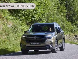 Argento Usata 2024 Subaru Forester SUV | 37.410 € (Buon prezzo)