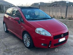 Rosso Usata 2009 Fiat Grande Punto Sport Due volumi | 4200 € (Cara)