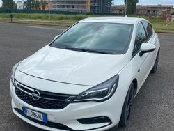 Bianco Usata 2016 Opel Astra Innovation Due volumi | 6000 € (Super prezzo)