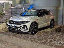 Usata 2024 VW T-Roc SUV | 28.800 € (Cara)